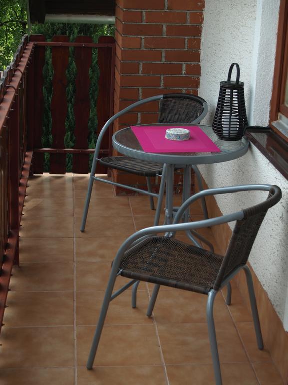 Holiday Home Nena Korenica Exterior foto